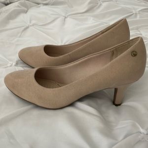 Lifestride Parigi Pump New Beige size 10w